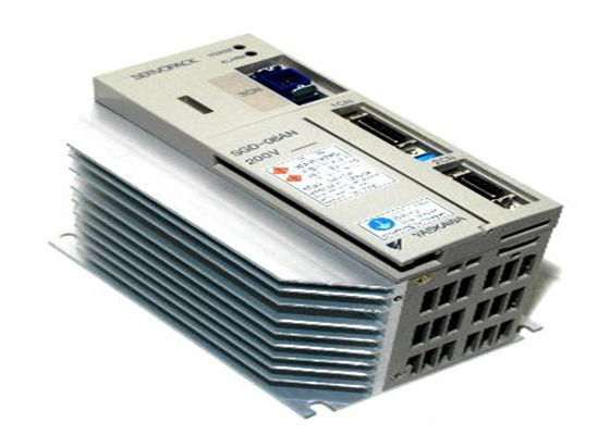 Yaskawa SGD-08AN AC Servo Drive 80V 230kw Νέο σε αρχικό κουτί