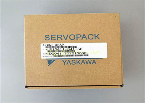 Νέος ενισχυτής σέρβο της Yaskawa SGDJ-02AP AC 230V στο αρχικό κουτί