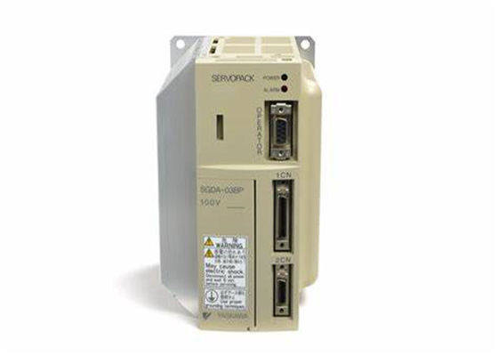 Τελευταία Yaskawa SGDL-03BP Servo Drives 3 Φάσεις στο αρχικό κουτί