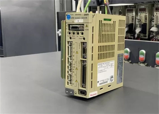 Υπηρετικός ενισχυτής Yaskawa SGDM-04AC-SD2B