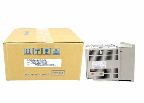 Yaskawa Νέος AC Σερβο ενισχυτής SGDB-44ADG 230V 3 Φάση στο κουτί
