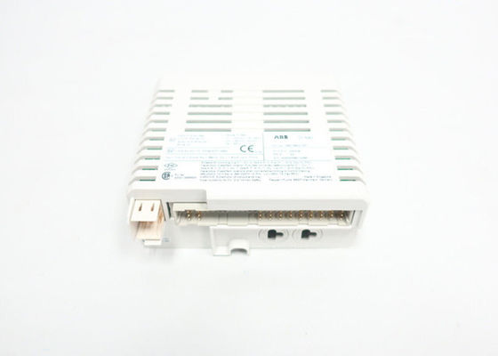 ABB DI890 3BSC690073R1 Εσωτερική διεπαφή ασφάλειας Μεμονωμένα γαλβανικά απομονωμένα κανάλια