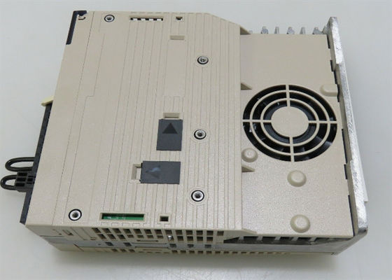 Yaskawa ολοκαίνουργια SGDV-3R8A01A AC Servo Drive στο αρχικό κουτί