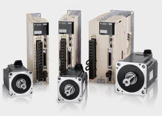 Τελευταία Yaskawa SGDS-50A12A AC σερβο ενισχυτής στο αρχικό κουτί