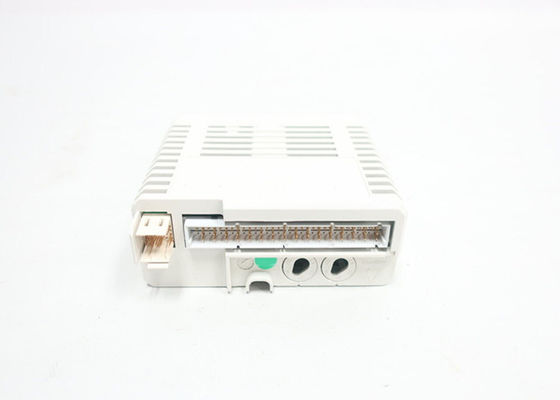 ΑΜΒ DI830 3BSE013210R1 Ψηφιακή είσοδος 24V SOE 16 ch μονάδα I-O