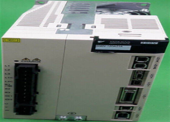 Όλον καινούργιο Yaskawa SGDV-120A21A AC Servo Amplifier Original Box