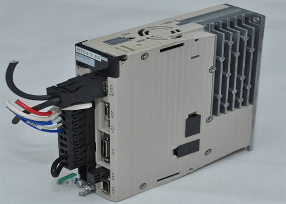 Γιασκάβα SGDV-1R6A15A AC Servo ενισχυτής 200W ολοκαίνουργιο σε κουτί