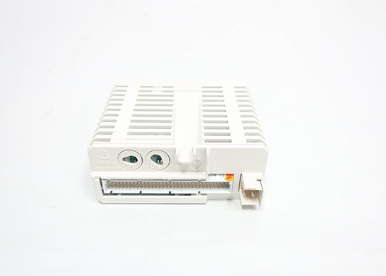 ABB DO840 3BSE020838R1 Απομονωμένο σε δύο ομάδες 8 καναλιών