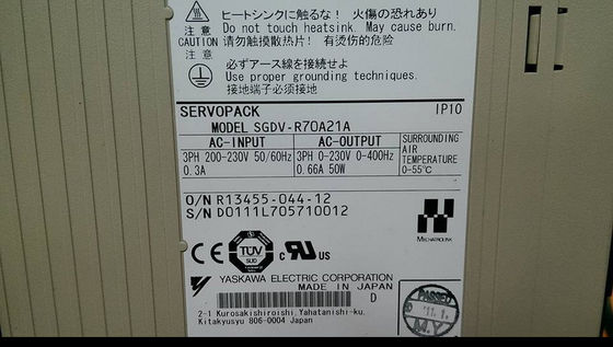 Ετικέτα Yaskawa SGDV-R70A21A AC Servo Amplifier 0.05kw Απόδοση Νέα