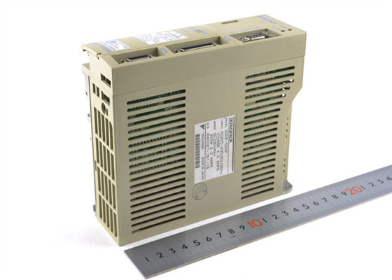 Υπηρετικός ενισχυτής Yaskawa SGDE-02AP 230V