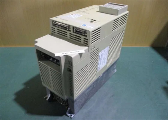 Η Yaskawa Servo Drives SGDB-03ADM Όμιλος Νέος στην Κουτί 0.3kw