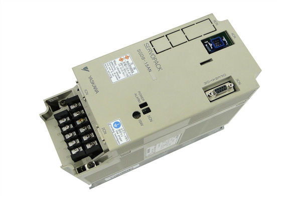 Υπηρετικός ενισχυτής Yaskawa SGDB-15AN AC ολοκαίνουργιος σε αρχικό κουτί