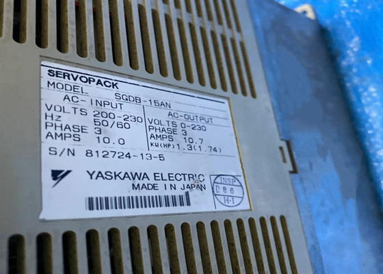Υπηρετικός ενισχυτής Yaskawa SGDB-15AN AC ολοκαίνουργιος σε αρχικό κουτί
