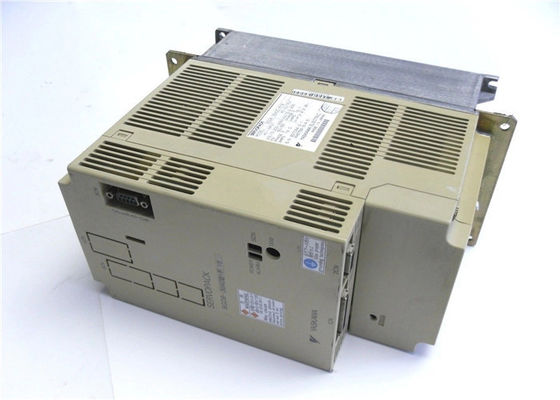 AC Servo Drives Yaskawa SGDB-30AD ολοκαίνουργια σε αρχικό κουτί 230V