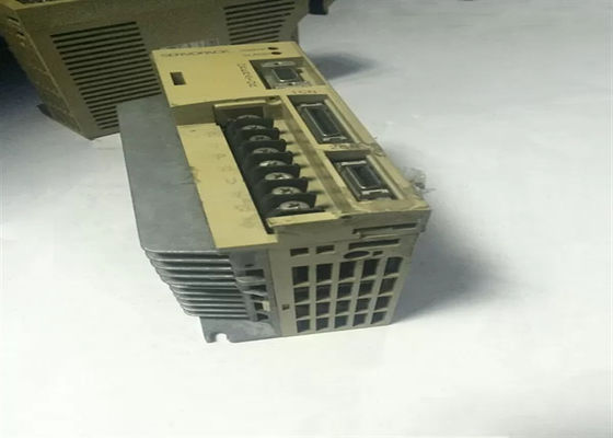 Η Yaskawa Servo Drives SGDA-04APP 200 Voltage ολοκαίνουργια πρωτότυπη