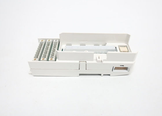 ABB 3BSE036714R1 TU813 Συμπίεση MTU 250V Συγκεντρωμένοι σύνδεσμοι σύνδεσης Τερματισμός μονάδας