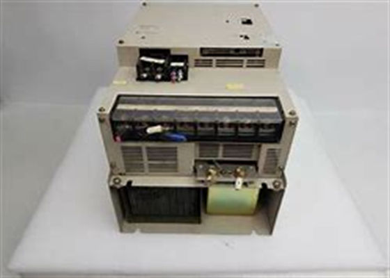 SGDB-1EADG Yaskawa Brand Servo Drives Νέο σε αρχικό κουτί 200V