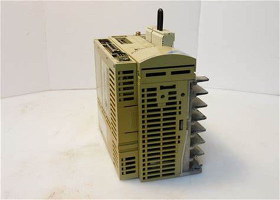 Η Yaskawa Servo Drives SGDG-04GT-F βιομηχανία ολοκαίνουργια πρωτότυπη