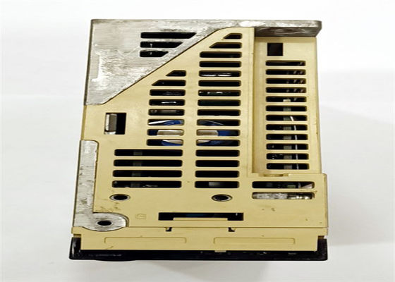 SGDS-02F12A Yaskawa Βιομηχανικά Servo Drive ολοκαίνουργια πρωτότυπο