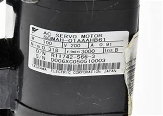 Όλον καινούργιος Yaskawa SGMAH-01AAAHB61 σερβοκινητήρας στο αρχικό κουτί