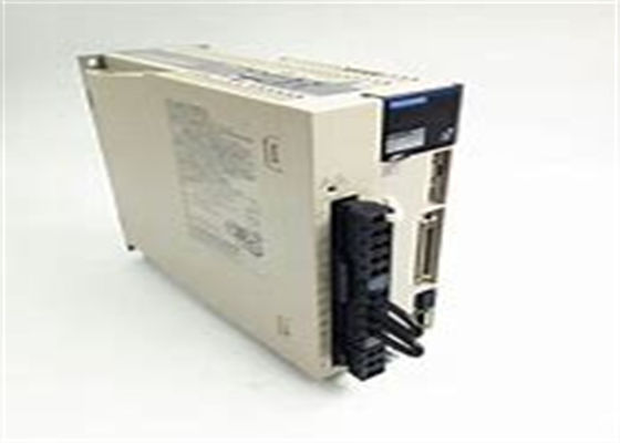 750W Βιομηχανικές κινητήρες SGD7S-5R5A00A ολοκαίνουργια πρωτότυπη