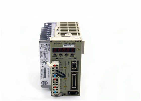 SGDH-08DE Yaskawa 4KW AC Servo Drives ολοκαίνουργια στο αρχικό κουτί