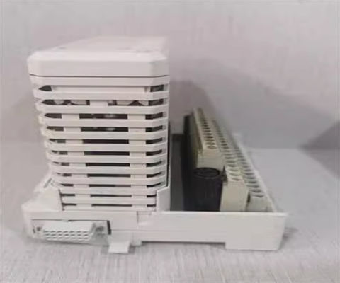 ABB AO895 3BSC690087R1 Αναλογική έξοδος Νέα και χαμηλής τιμής ψηφιακή μονάδα ενισχυτή