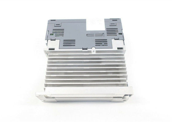 Mitsubishi 1KW Βιομηχανικός ενισχυτής MR-J3-100B-LF117 3 Φάσης AC Servo Drive 2.5A
