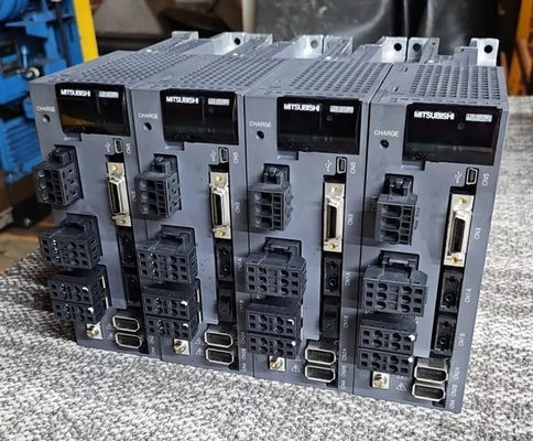 MR-J3-11KT4 3 ΦΑΣΗ MR-J4-200A Προηγμένος κινητήρας σερβομηχανής για βιομηχανικές εφαρμογές