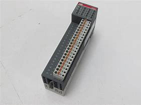 24V ψηφιακή αναλογική μονάδα I O ABB μάρκα AI561 ολοκαίνουργια σε κουτί