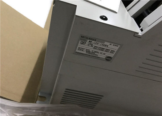 Mitsubishi Electric 15kw Βιομηχανικός AC SERVO AMPLIFIER MR-J2S-15KB4 Οδηγός