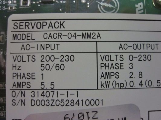 Yaskawa CACR-04-MM2A Βιομηχανική τροφοδοσία εξόρυξης ισχύος σε W 3 W 1 κανάλι