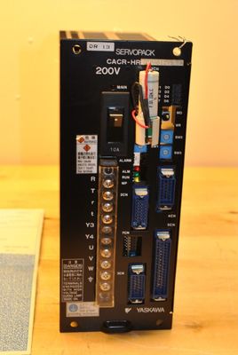 Yaskawa CACR-HR01BAB12Y5 Servo Drive Δυναμικό εύρος 35 DB