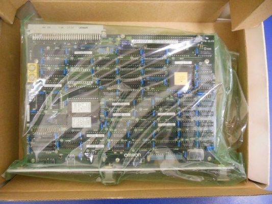 Ο κινητήρας σέρβο άξονα Omron 3G8B3-CL001 για αυτόματη μηχανή
