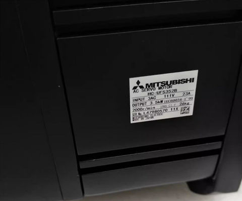 Mitsubishi Servo Motor HC-UFS352 Srvmtr 3.5kw Φρένο 2000rpm Νέο