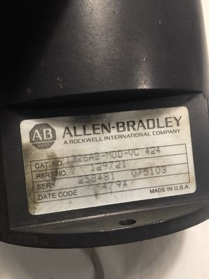 Υπηρετικοί κινητήρες της σειράς AB 1326AB-MOD-VC 424 Torque Plus για την τροχιά 1391-DES AC