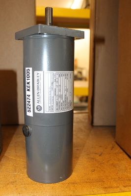 Υπηρετικοί κινητήρες της σειράς AB 1326DS-K3E-FL Torque Plus για την τροχιά 1391-DES