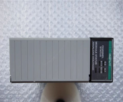 Μονάδα αναλογικής εισόδου Allen-Bradley 1746-NI16V