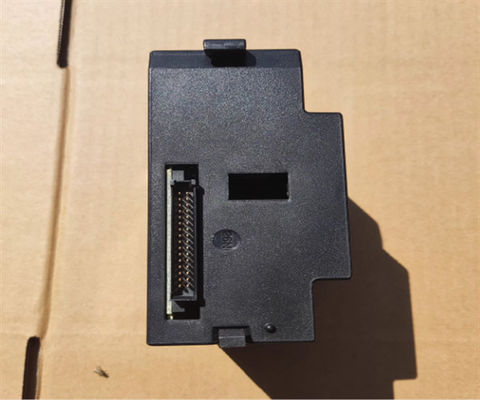 Επανασκευασμένη μονάδα εξόδου GE-Emerson IC693MDL732 12/24 VDC