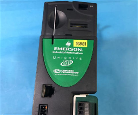 EMERSON SP0401 UNIDRIVE SP Χωρίς Κλειδί, 460VAC, 0,5HP
