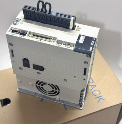 Yaskawa Drive SGDV-5R5A01A/11A SGDV-7R6A01A/11A με εγγύηση ενός έτους σε απόθεμα
