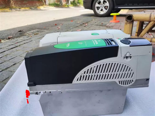 Εμέρσον SP4402 Τεχνικές ελέγχου Εμέρσον Unidrive Frequenzumrichter