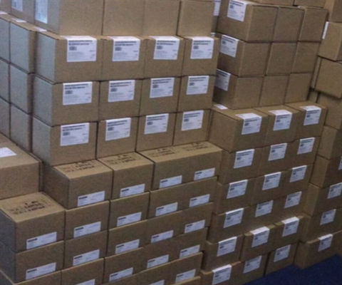 GE Fanuc IC695ALG628 Μη απομονωμένη ψηφιακή μονάδα IO Advanced Modbus/RTU Control Solution