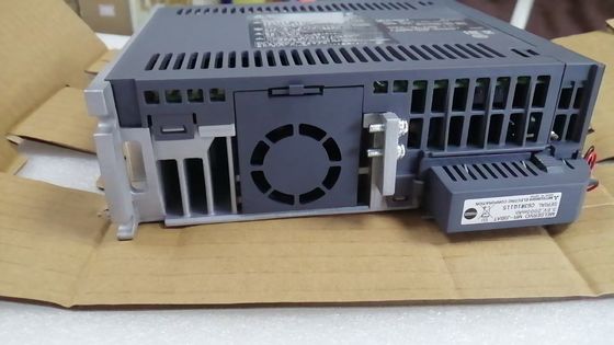 MITSUBISHI AC SERVO AMPLIFIER MR-J3-100A-RJ070 εισαγόμενο πρωτότυπο ολοκαίνουργιο