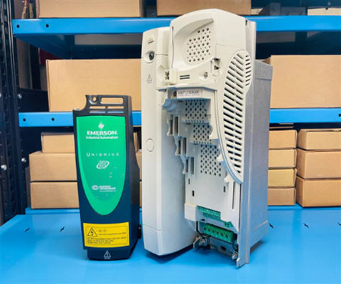 Τεχνικές Ελέγχου Emerson SP2402 UniDrive, 380-480V 50-60Hz 3ph 20.2A / 0-480V