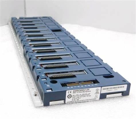 Milliamps της Γερμανίας IC695CHS012 240 στα ΣΥΝΕΧΉ 600 milliamps 5 βολτ σε 3,3 βολτ ΣΥΝΕΧΉ 24 βολτ