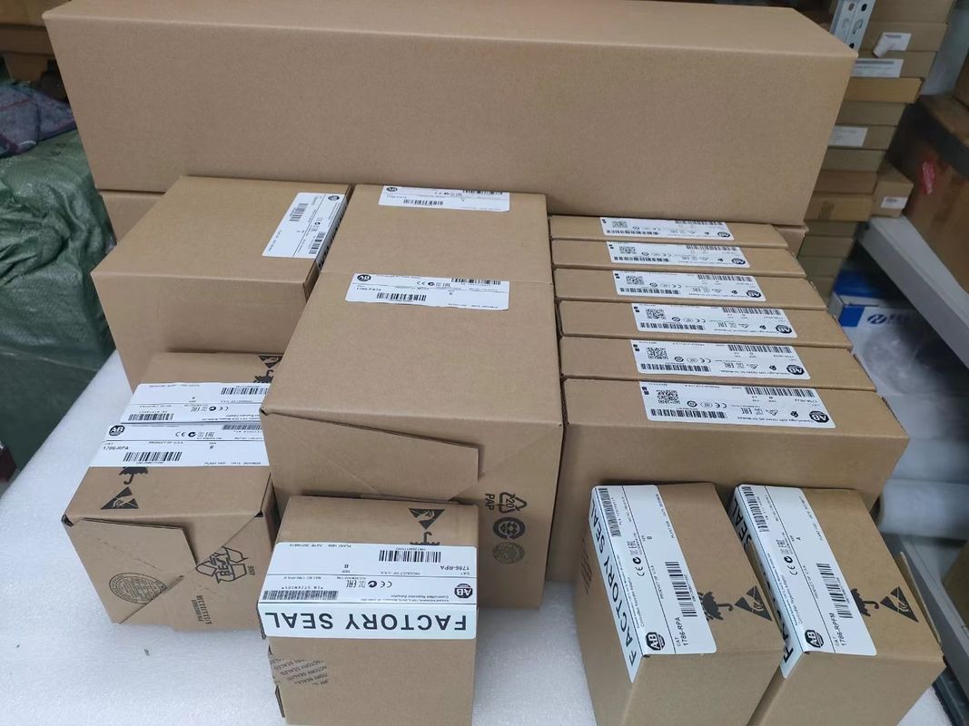 Αβ 1746-IV32 5 σε 95% χωρίς συμπύκνωση 106 συνδυασμός milliamps 120 βολτ εναλλασσόμενου ρεύματος I/O