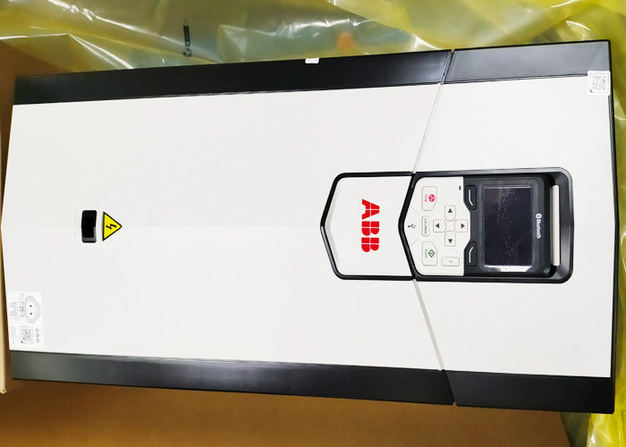 Acs880-01-206a-3 Drive 110kW 206A εναλλασσόμενου ρεύματος χαμηλής τάσης αναστροφέων 3AUA0000108028 συχνότητας