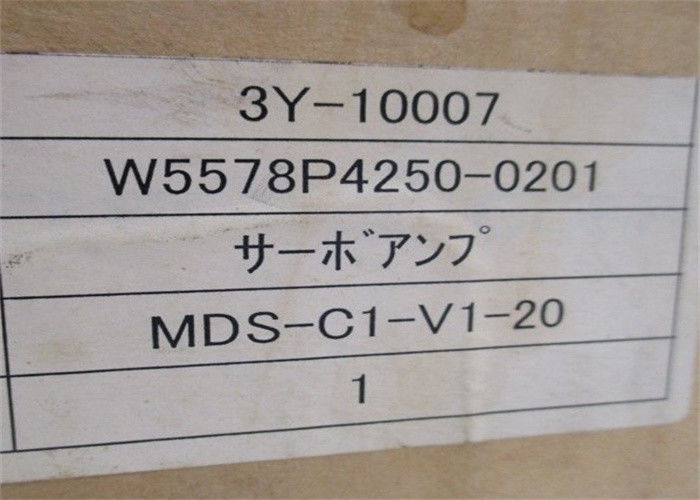 2.0KW σερβο μονάδα MD-c1-v1-20 ενισχυτών της Mitsubishi προγραμματίσημος ελεγκτής ελέγχου άξονα
