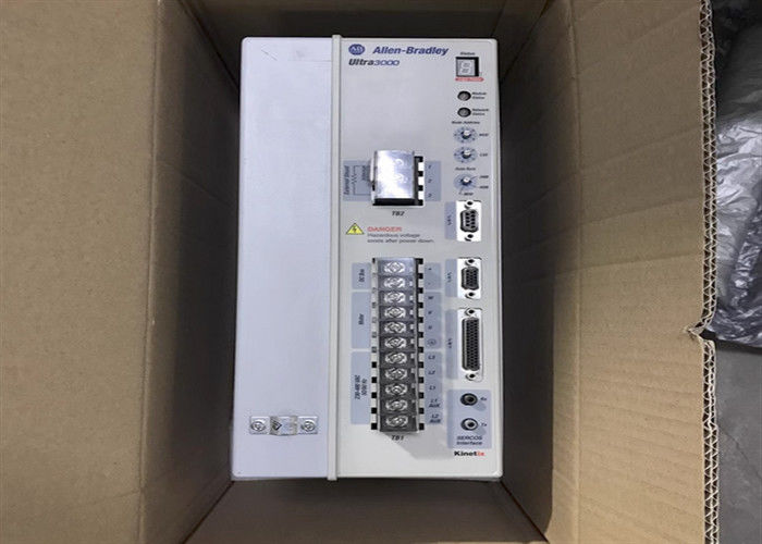 Βιομηχανικά σερβο Drive 2098-dsd-hv030-SE Άλλεν-Bradley εξαιρετικά 3000 3kW με το σερβο Drive SERCOS